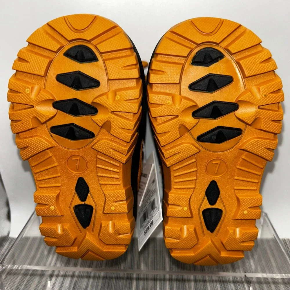 Cat & Jack Toddler Boys Bernardo Fox Snow Boots Tan Black Orange Size 7 NWT